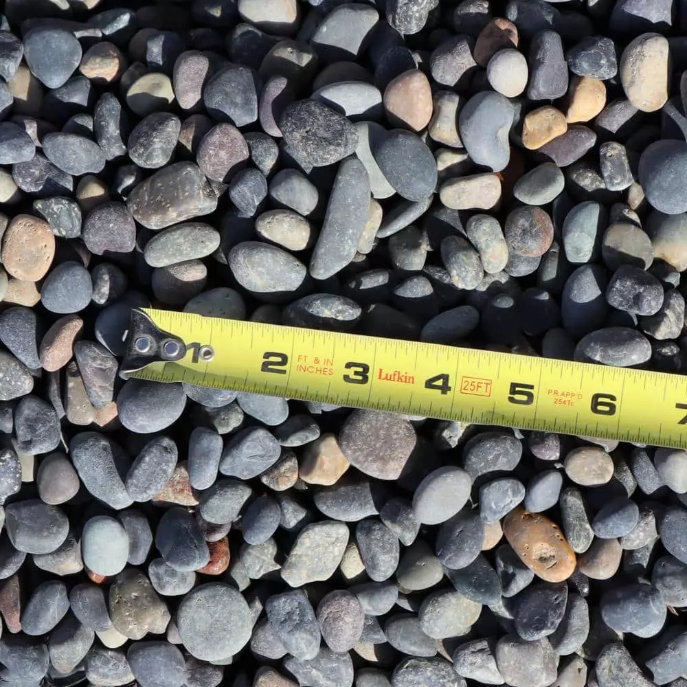 Butler Arts 0.50 cu. ft. 40 lbs. 1/4 in. to 1/2 in. Mixed Mexican Beach Pebble 3 Butler Arts 0.50 cu. ft. 40 lbs. 1/4 in. to 1/2 in. Mixed Mexican Beach Pebble - Image 3