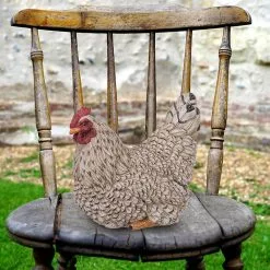 Seasonal Abode Inc Monique Antique Black/White Polystone Sitting Hen -Deals Silky Store seasonal abode inc garden statues bc563 44 1000